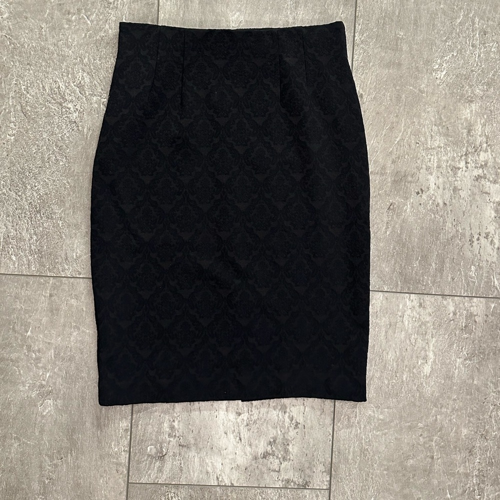 Amanda + Chelsea Black Lace Print Pencil Skirt Size 2 EUC